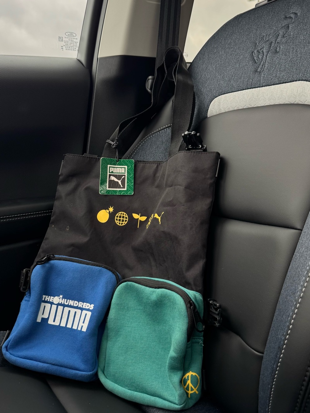 Rare Puma The Hundreds Streetwear Black Messenger Tote with Blue  Green Pouches
